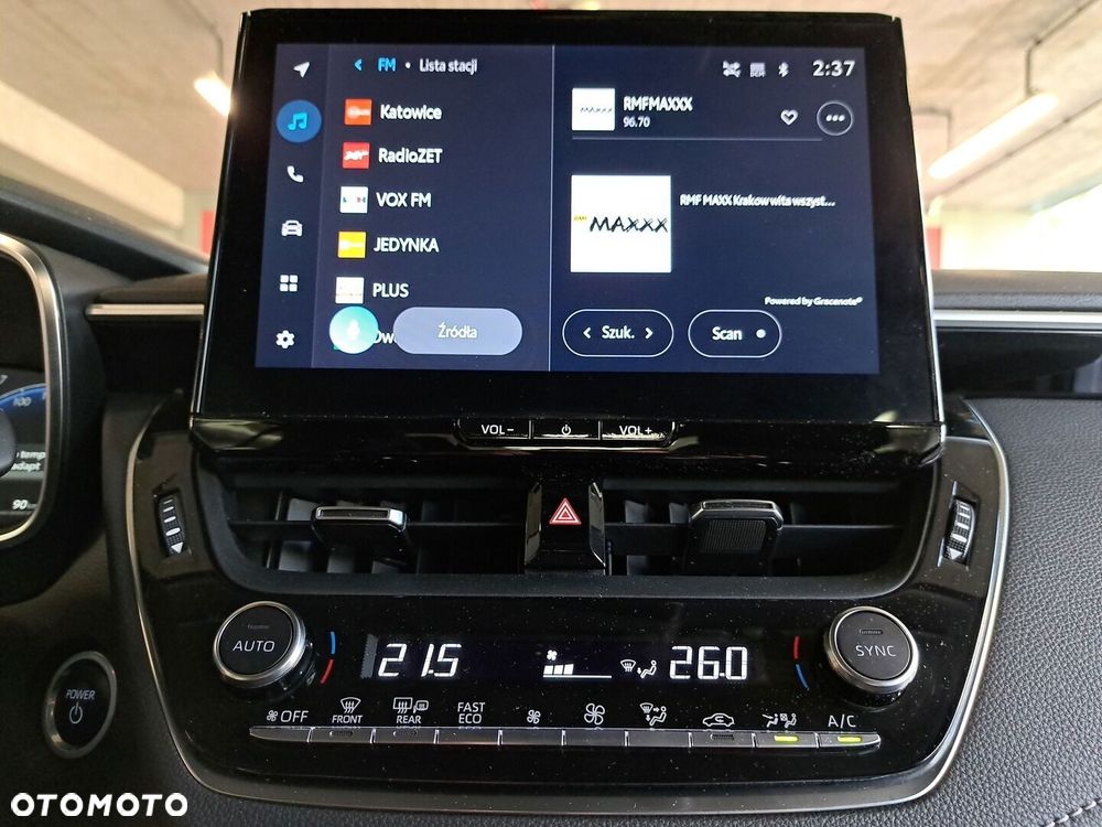 Toyota Corolla 1.8 Hybrid Comfort - 22