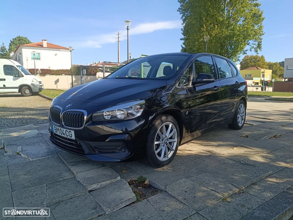 BMW 225xe Active Tourer - 1