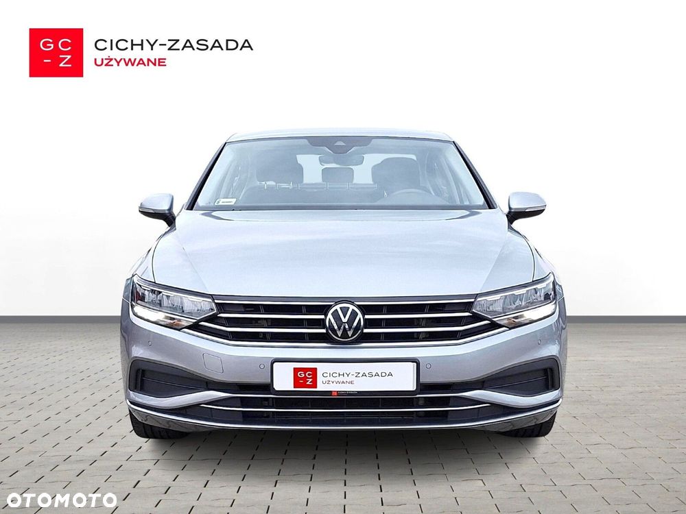 Volkswagen Passat 2.0 TDI Business DSG - 2