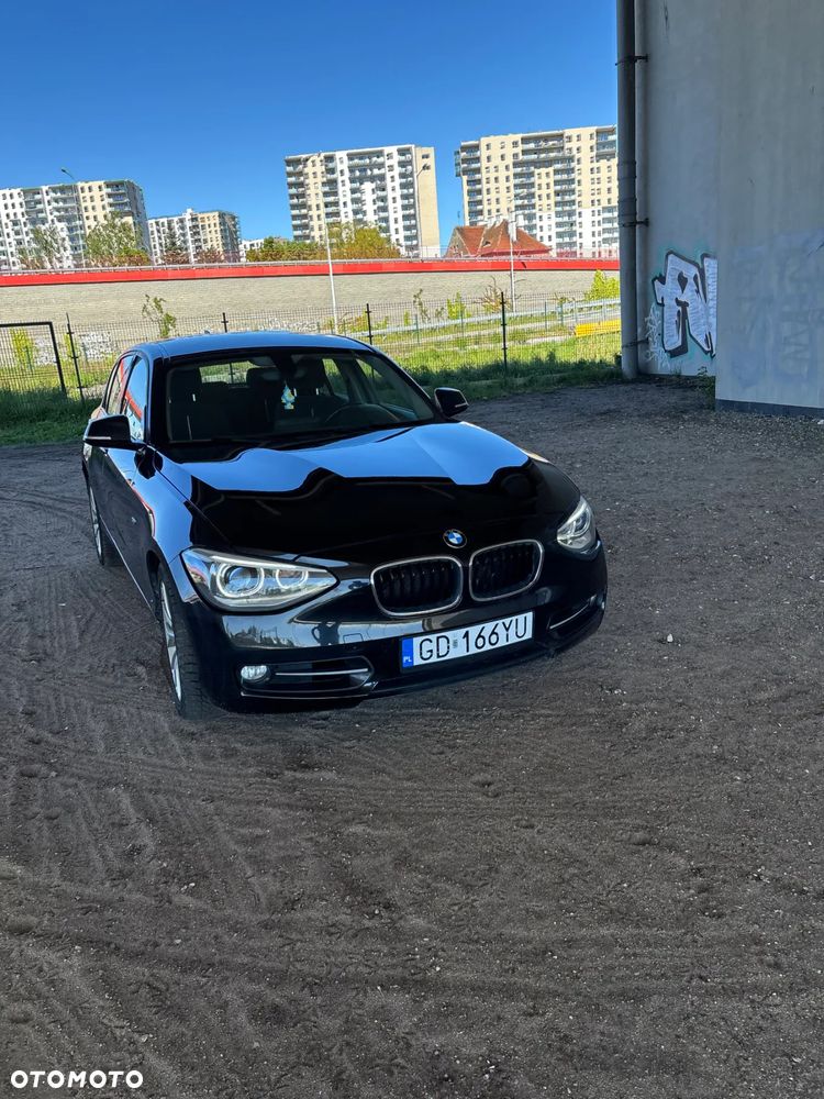 BMW Seria 1 120d Sport Line - 1
