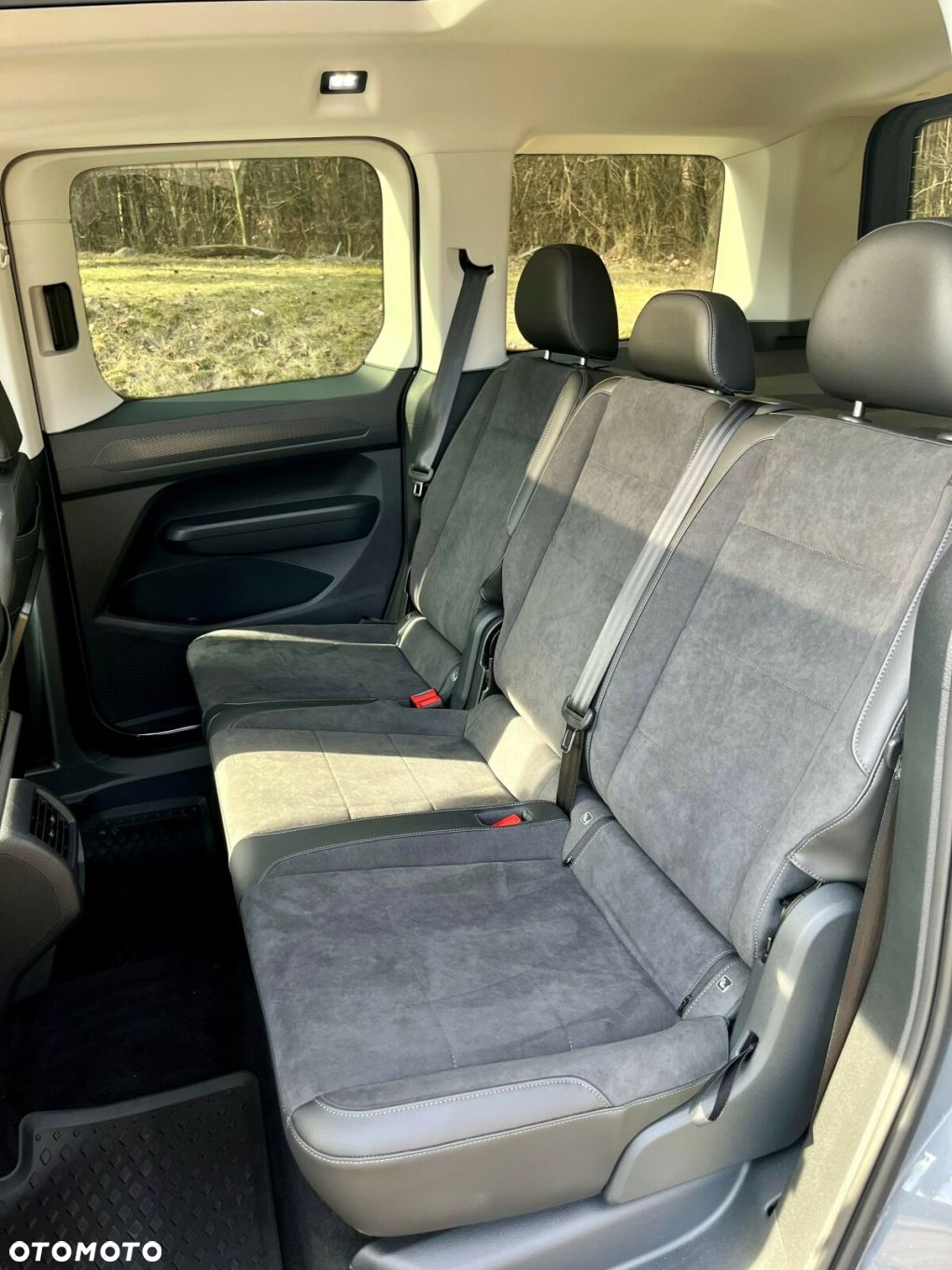 Volkswagen Caddy - 9