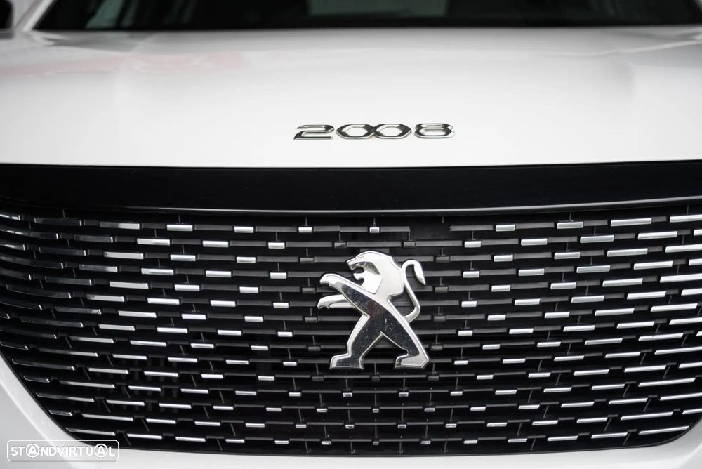 Peugeot 2008 - 12