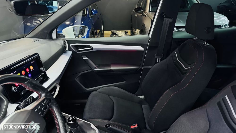 SEAT Arona 1.0 TSI FR - 40