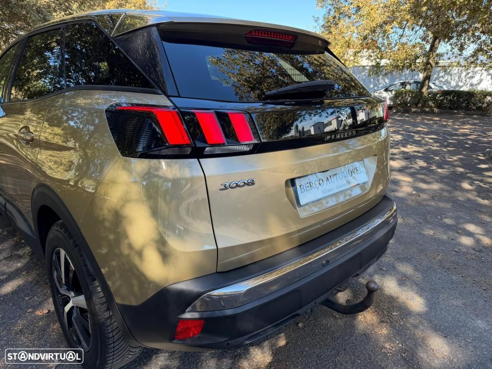 Peugeot 3008 1.6 BlueHDi Allure EAT6 J18 - 20
