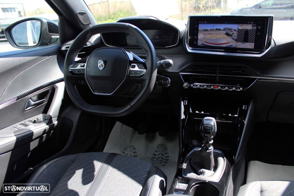 Peugeot 2008 1.2 PureTech Allure Pack - 18