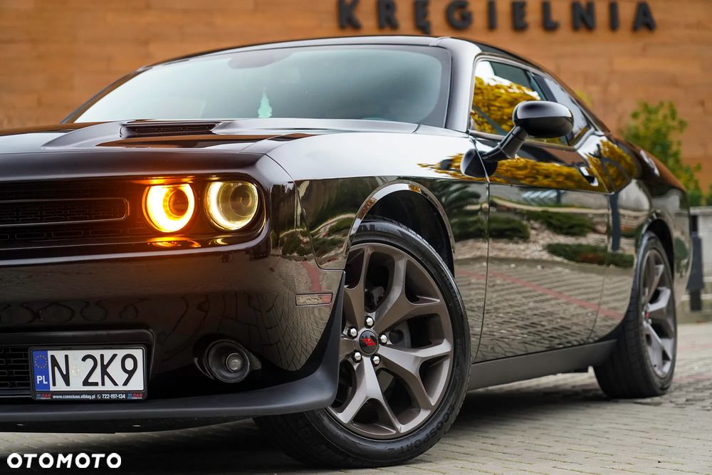 Dodge Challenger 3.6 SXT Plus - 24