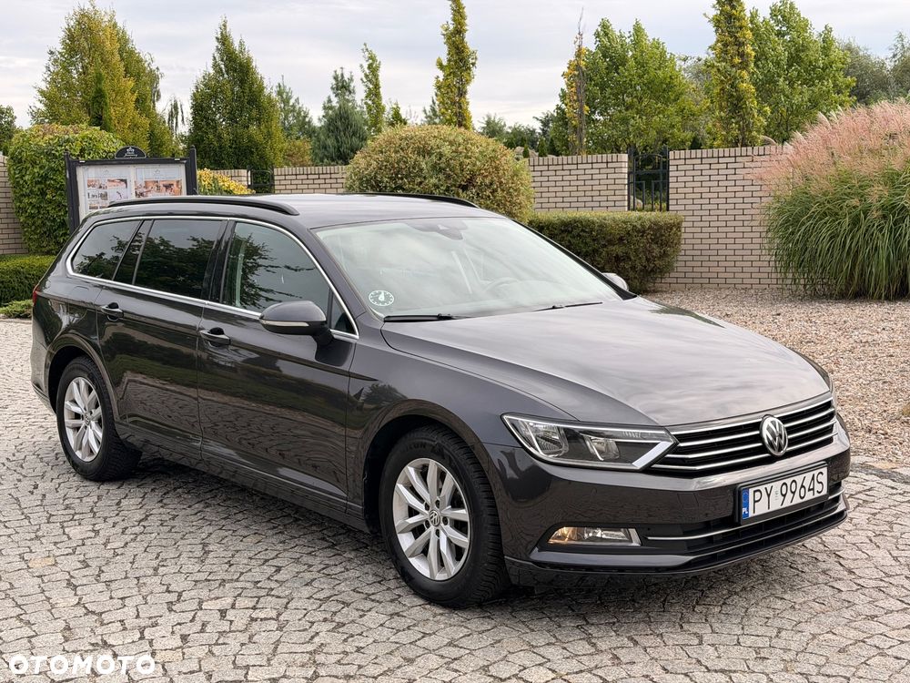 Volkswagen Passat 1.5 TSI OPF DSG Highline - 2