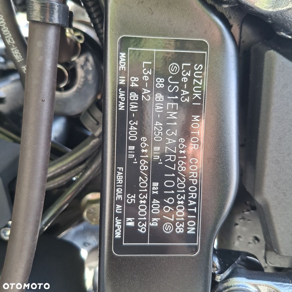 Suzuki GSX-R - 4