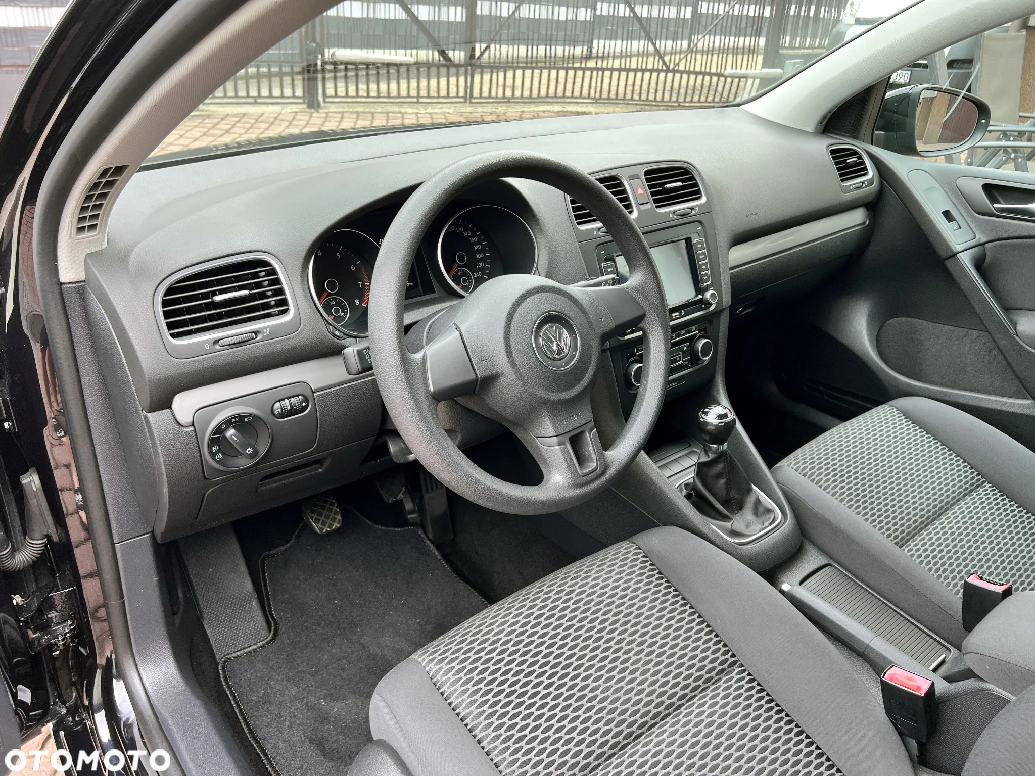 Volkswagen Golf VI 1.2 TSI Comfortline - 18