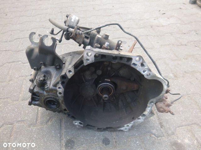 MANUALNA SKRZYNIA BIEGÓW TOYOTA COROLLA E12 1.4 16V - 16