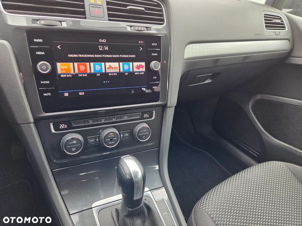 Volkswagen Golf - 13