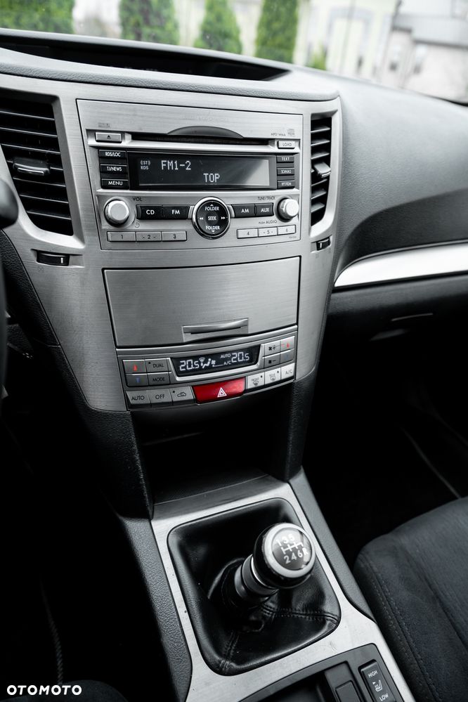 Subaru Outback 2.5i Comfort - 36