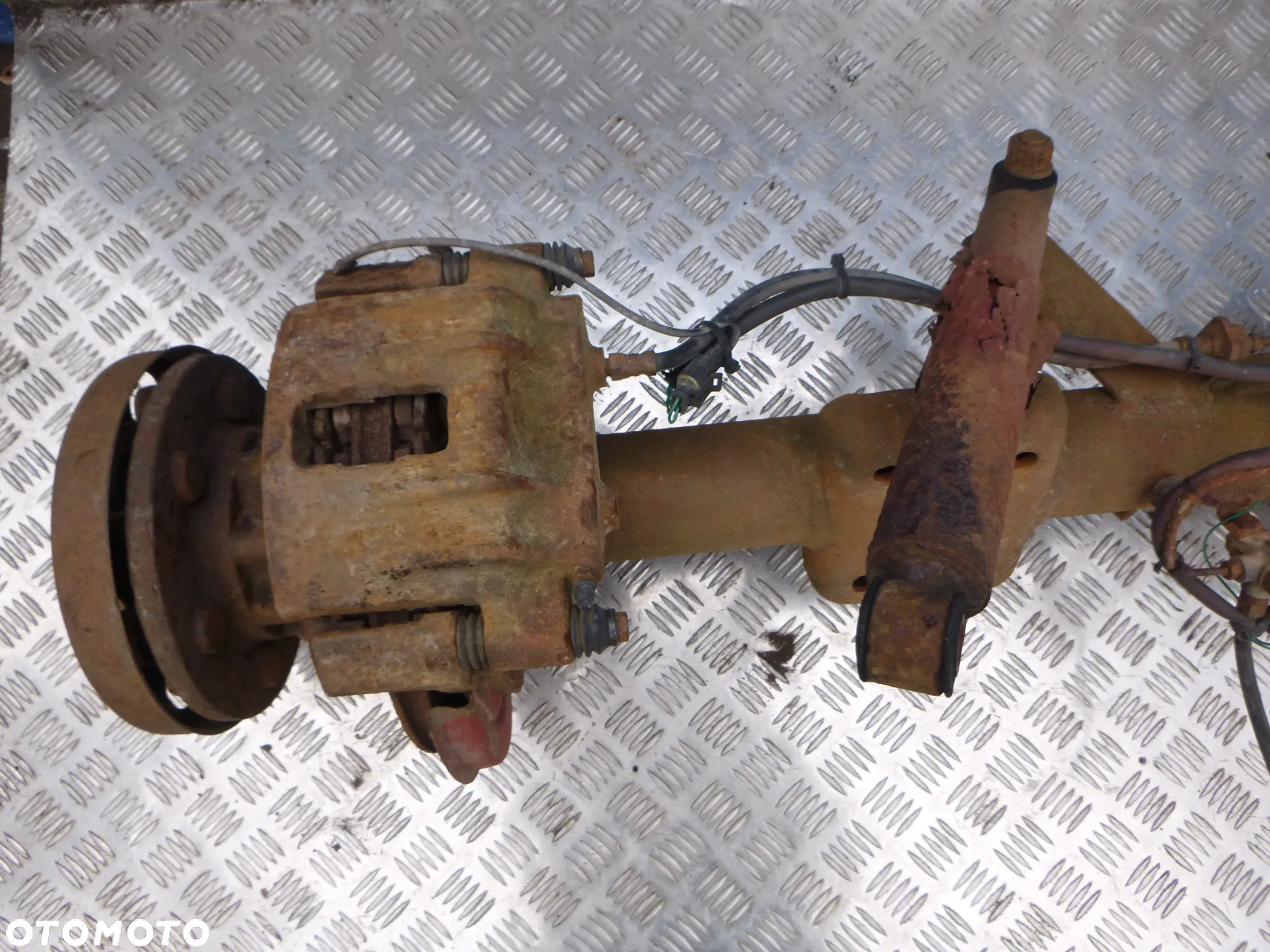 MOST TYLNY DYFER IVECO DAILY 2,5 TD  35C 50C  1996-2006  "16" BLIŹNIAK - 2