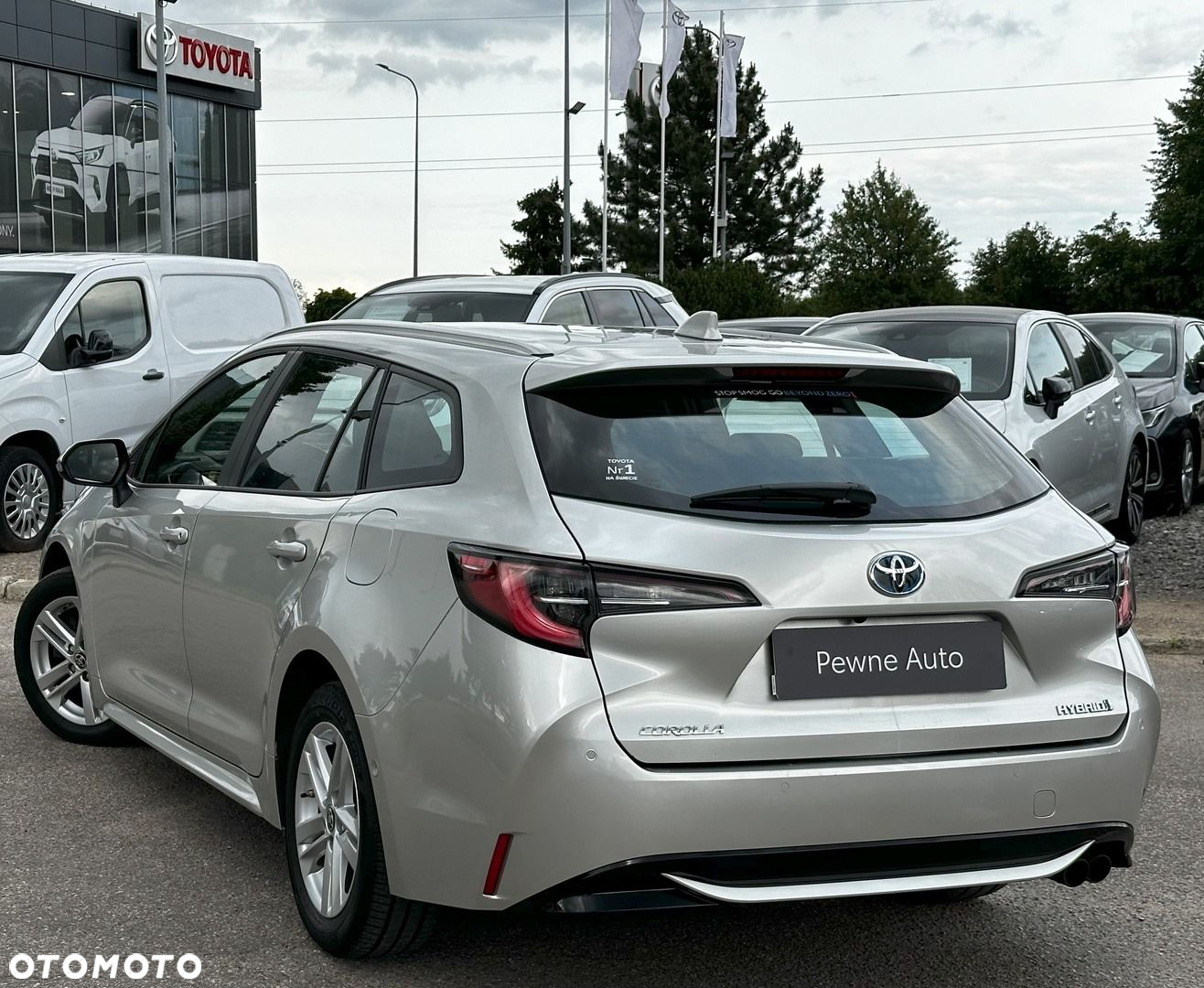Toyota Corolla - 12