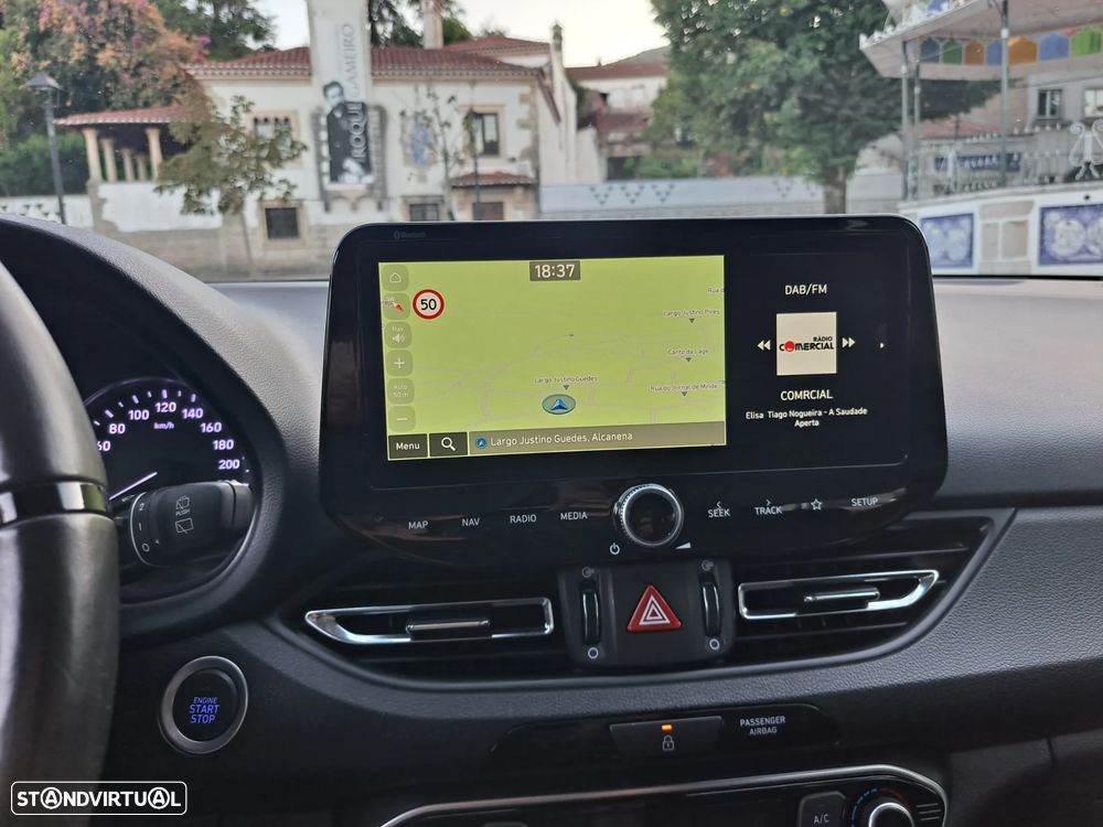 Hyundai i30 SW 1.0 T-GDI 48V-Hybrid DCT Select - 28