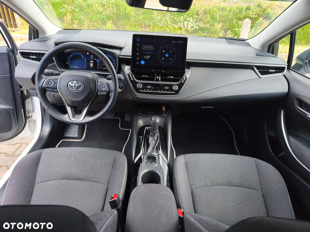 Toyota Corolla 1.8 Hybrid Comfort - 10