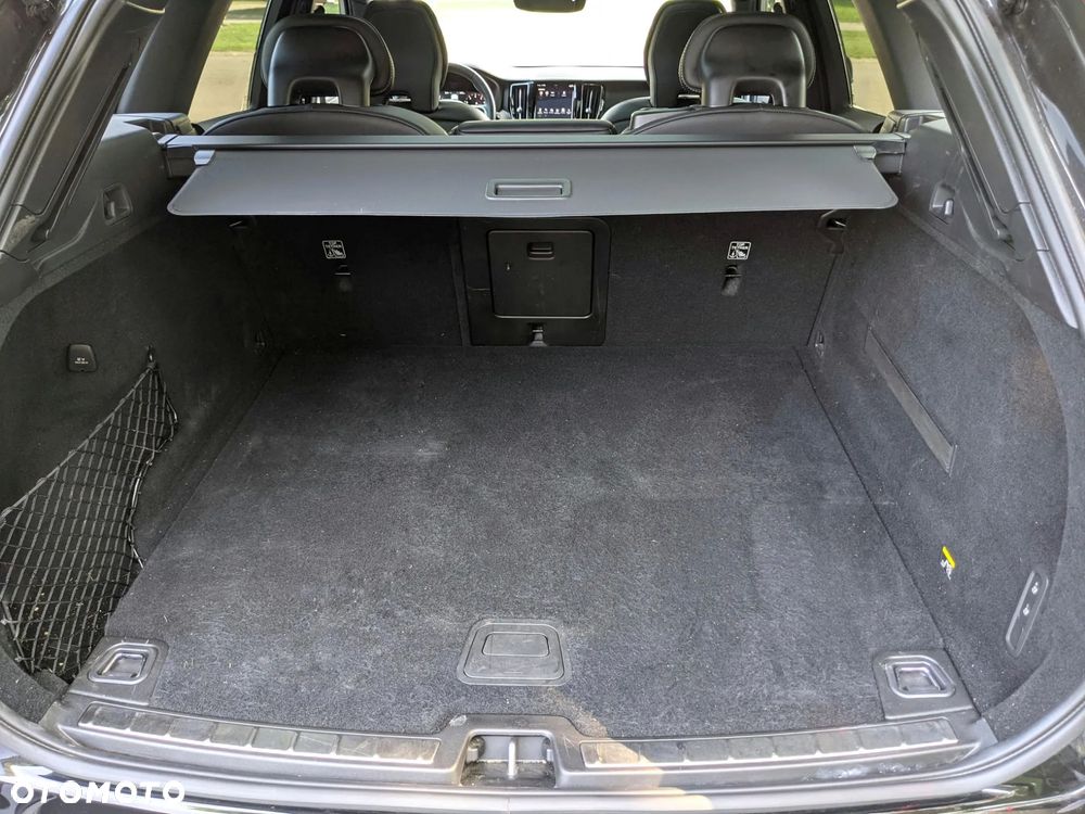 Volvo XC 60 T5 AWD Geartronic RDesign - 23