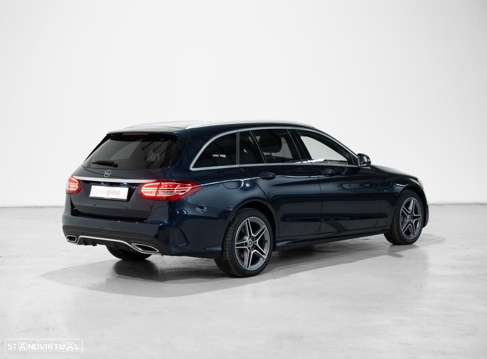 Mercedes-Benz C 300 de AMG Line - 4
