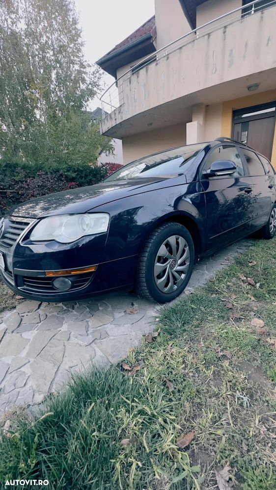 Volkswagen Passat - 2