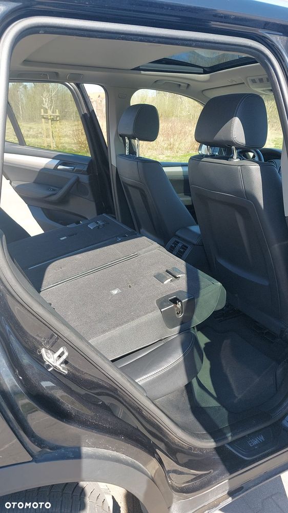 BMW X3 xDrive20d - 8