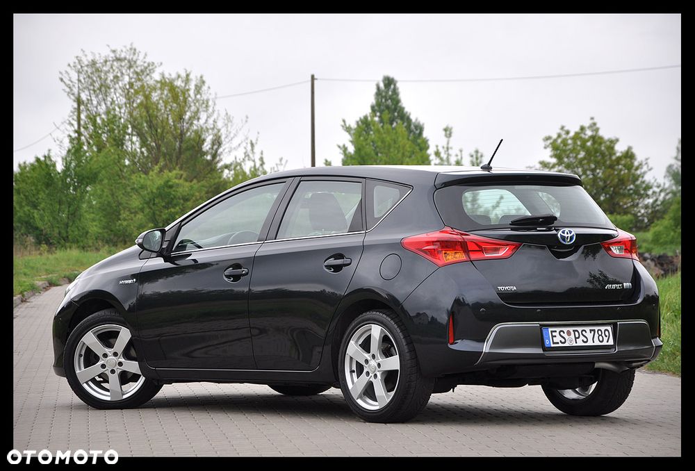 Toyota Auris - 4