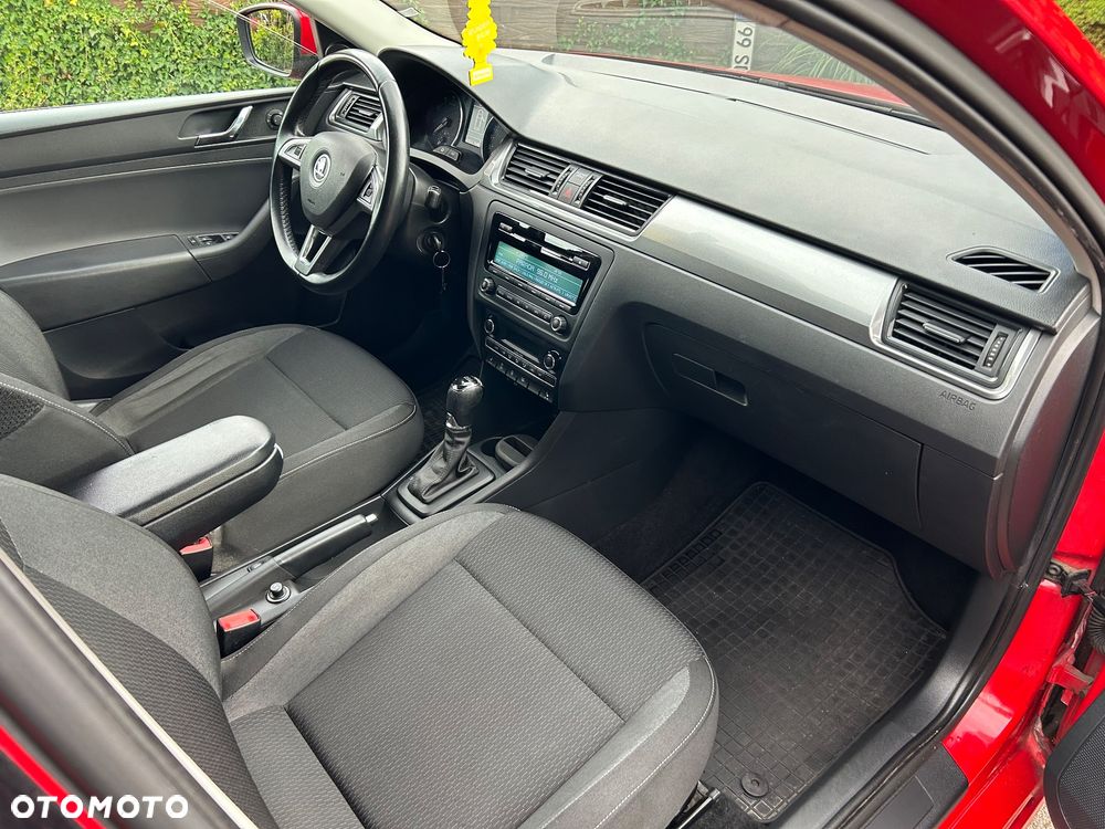 Skoda RAPID 1.4 TSI DSG Drive - 25