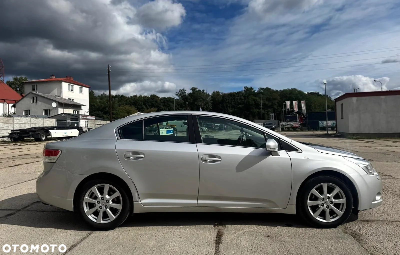 Toyota Avensis 2.0 Sol plus EU5 MS - 36