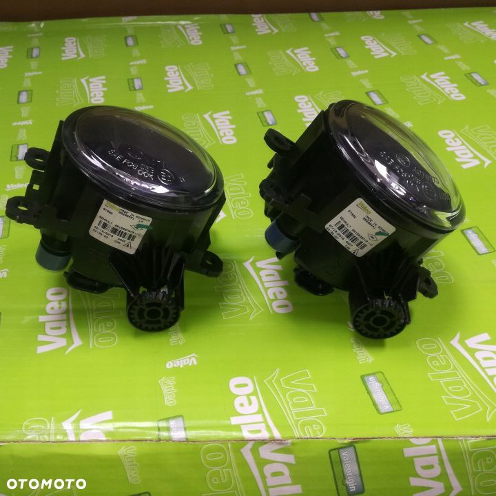 Opel Vivaro II 2014- Halogen z doświetleniem Valeo Nowy Oryginał - 3