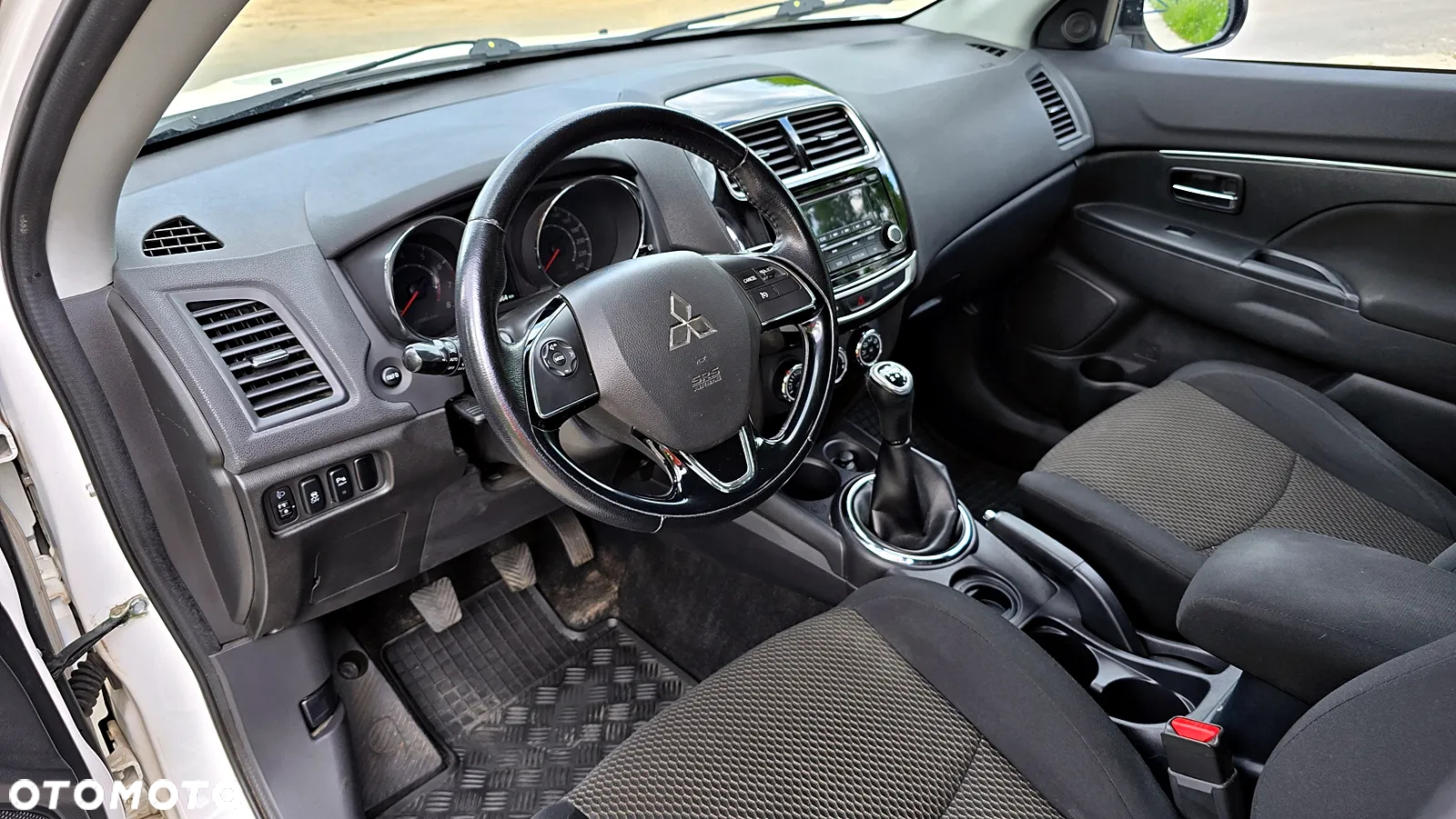 Mitsubishi ASX 1.6 Cool Edition - 12