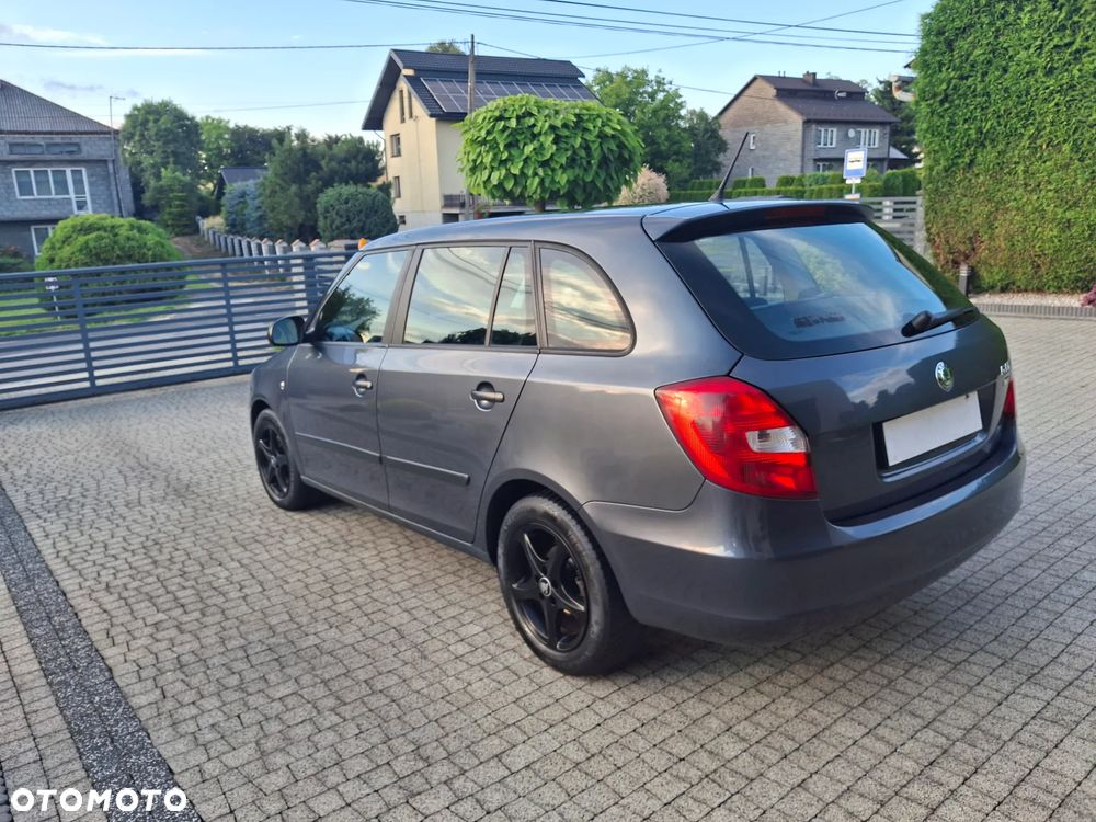 Skoda Fabia 1.2 TSI Family - 4