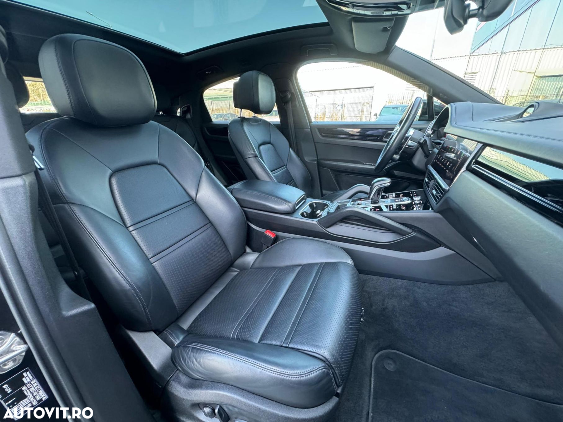 Porsche Cayenne E-Hybrid Tiptronic S - 16