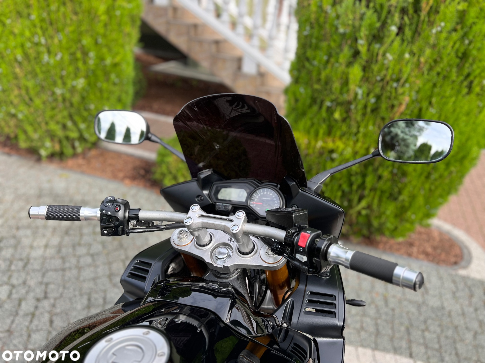 Yamaha FZ - 18