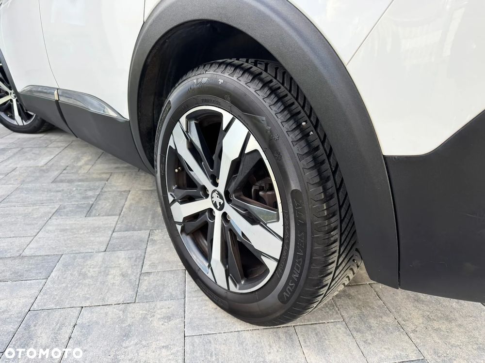 Peugeot 5008 BlueHDI 180 EAT8 GT Pack - 32