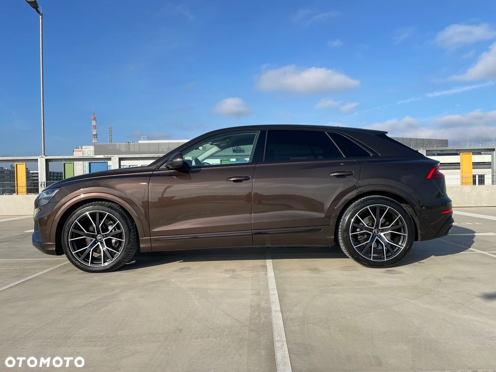 Audi Q8 SUV TFSI quattro 250 kW tiptronic S line business - 6
