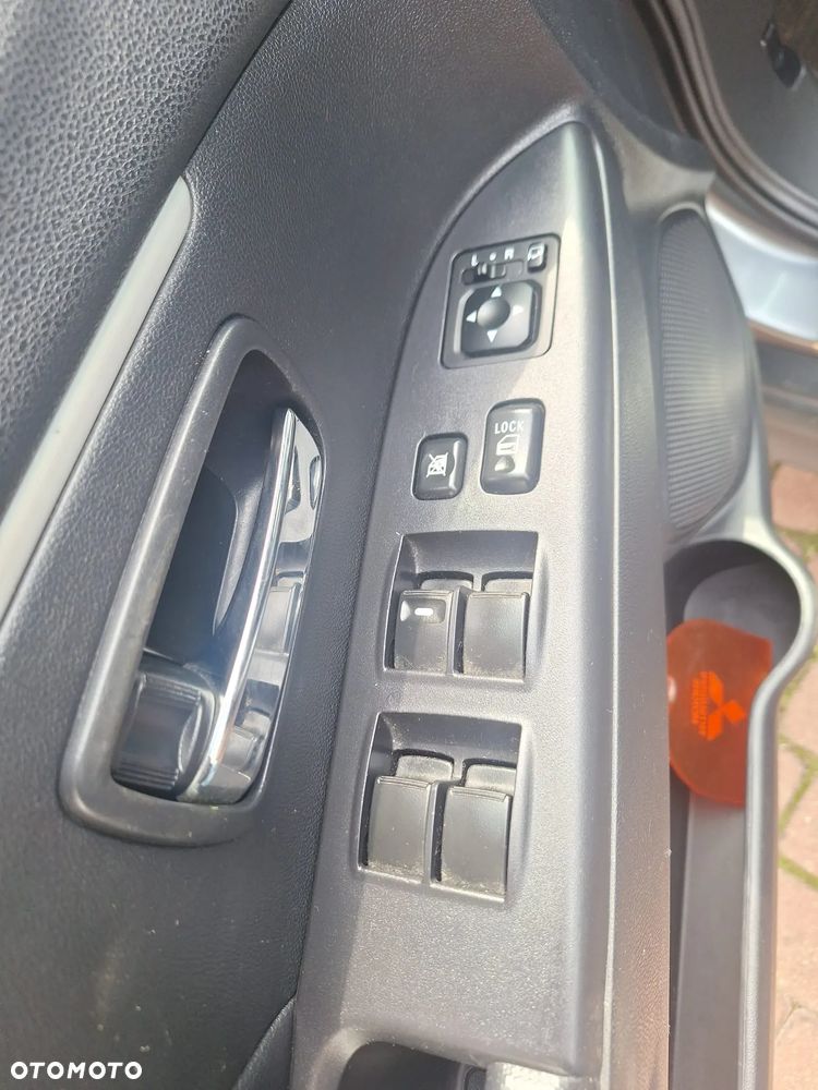 Mitsubishi ASX 1.8 DID Instyle AS&G - 17