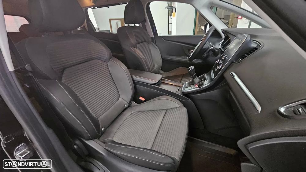 Renault Grand Scénic BLUE dCi 120 LIMITED - 21