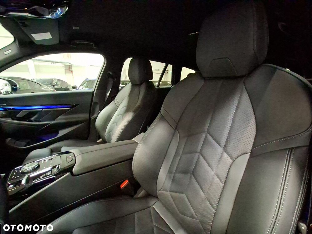BMW Seria 5 - 12