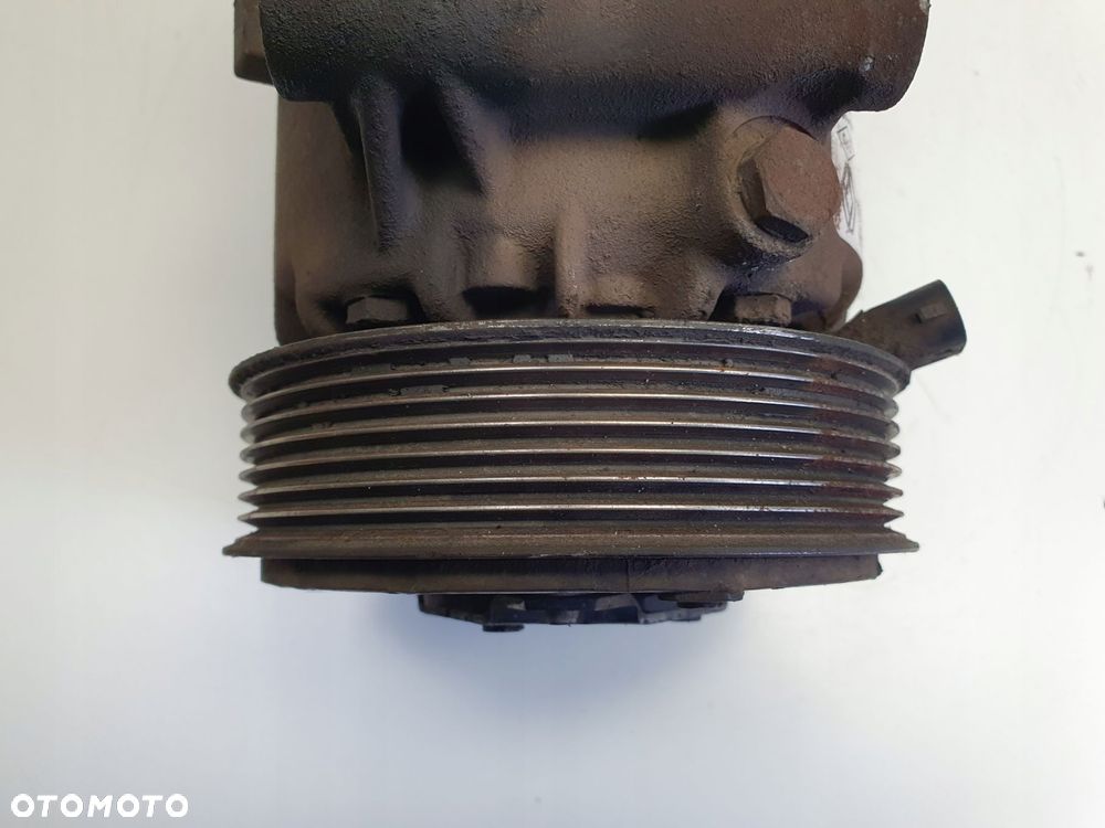 SPRĘŻARKA KLIMATYZACJI Renault Scenic II 2.0 16V _ pompa 8200678499 - 5