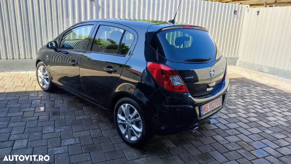 Opel Corsa 1.4 Turbo Start/Stop Sport - 2
