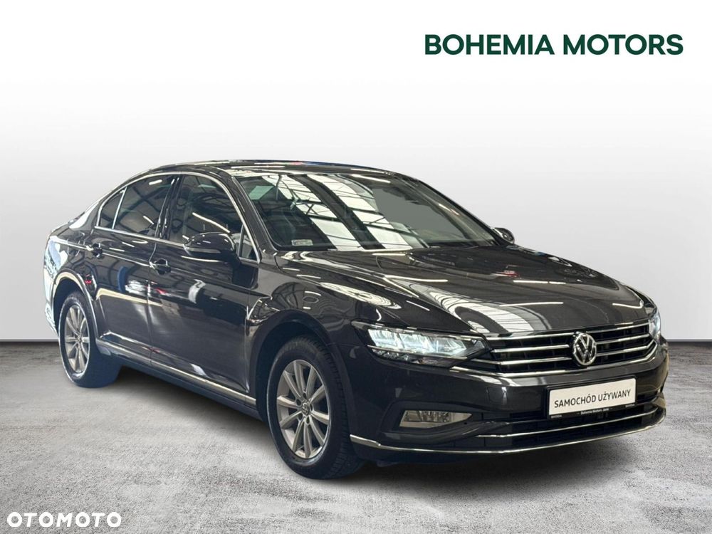 Volkswagen Passat - 7