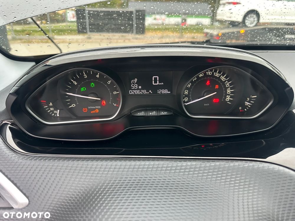 Peugeot 2008 - 17