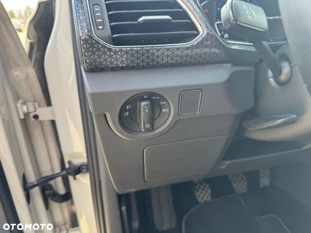 Volkswagen T-Cross 1.0 TSI Style - 22
