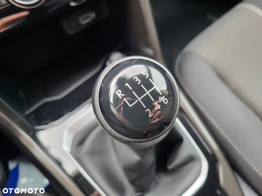 Volkswagen T-Roc 1.0 TSI Advance - 15