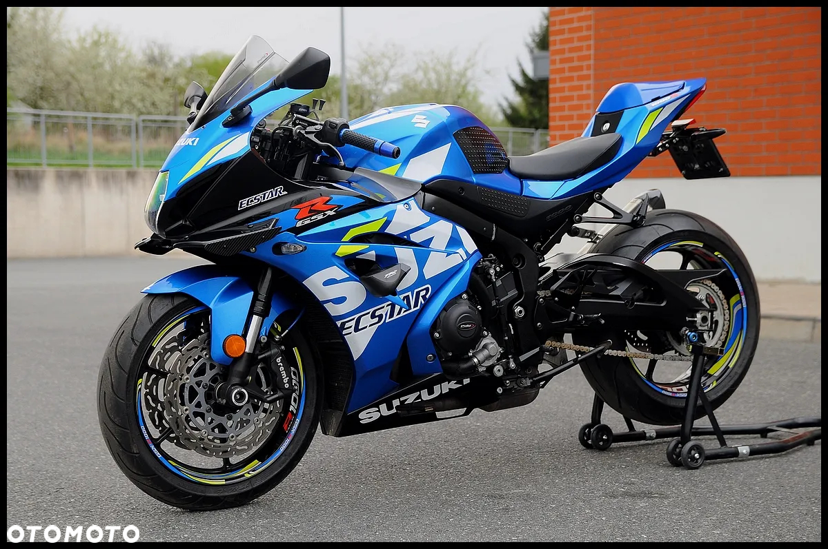 Suzuki GSX-R - 3