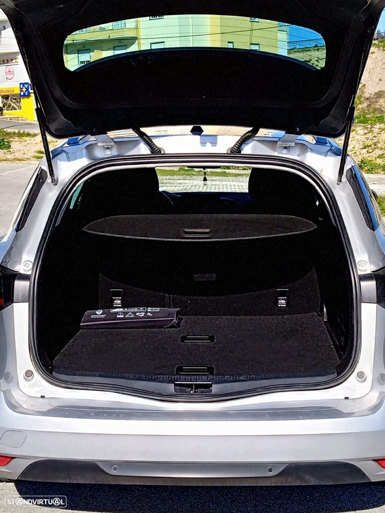 Renault Mégane Sport Tourer 1.5 Blue dCi Limited - 10