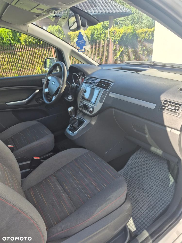 Ford C-MAX 1.6 Titanium - 23