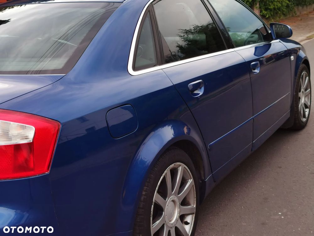 Audi A4 Limousine 1.8T - 11
