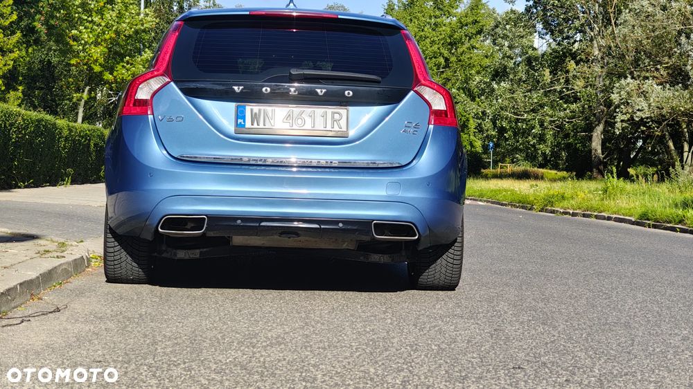 Volvo V60 D6 AWD Plug-in Hybrid Summum - 14