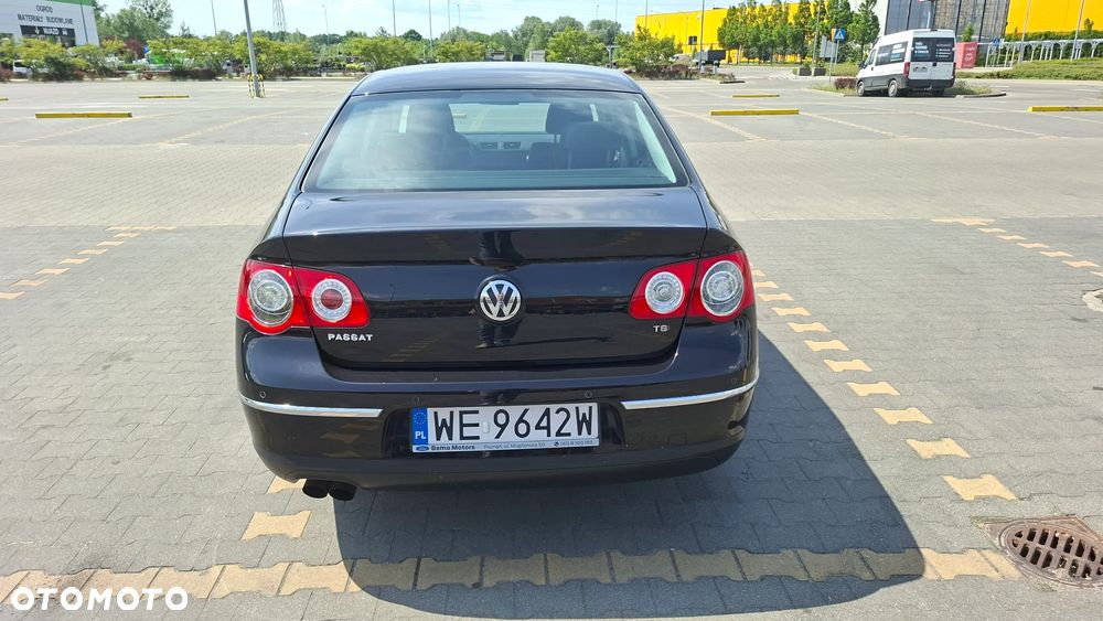 Volkswagen Passat 1.8 TSI Highline DSG - 13