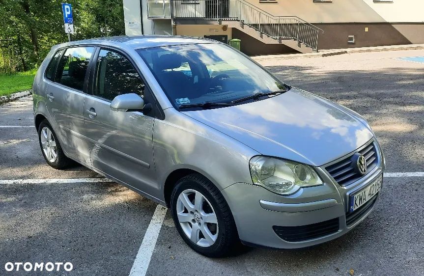 Volkswagen Polo 1.4 16V Trendline - 1